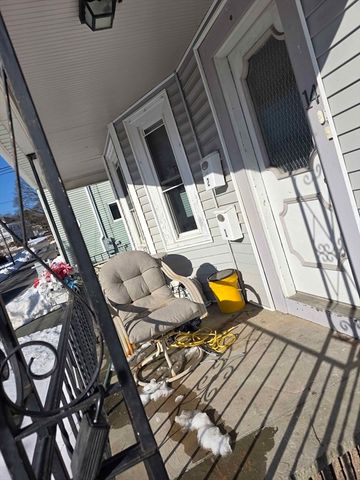 14 Seagirt 1, Saugus, MA 01906