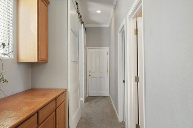 602 S Highland Ave, Ripon, CA 95366