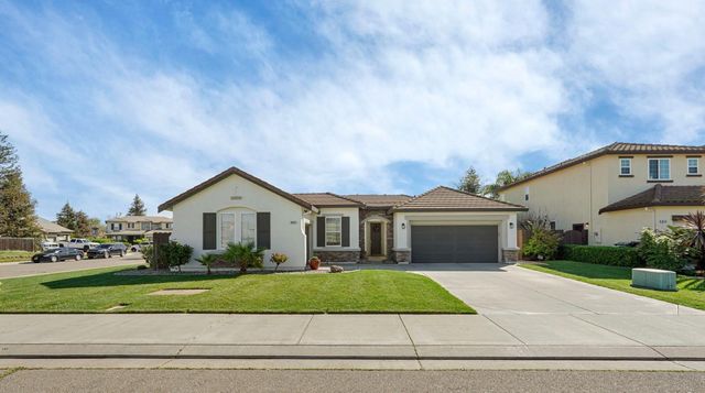 602 S Highland Ave, Ripon, CA 95366