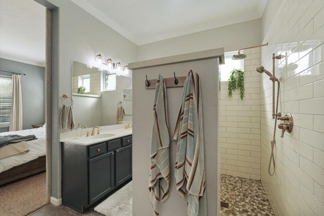 602 S Highland Ave, Ripon, CA 95366