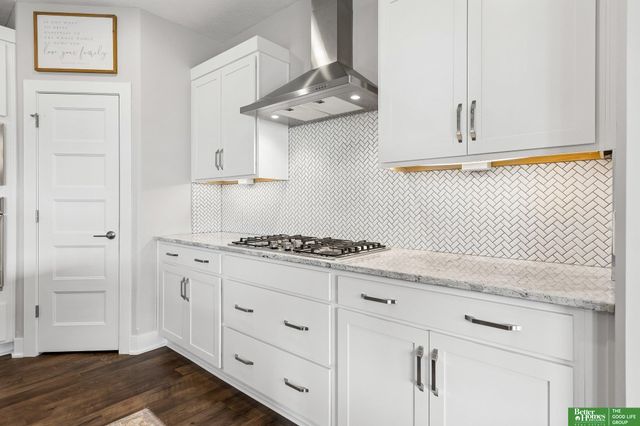 2513 N 186th Street, Elkhorn, NE 68022