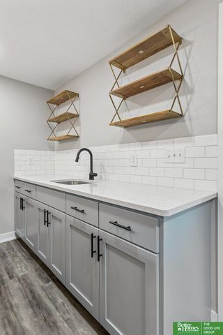 2513 N 186th Street, Elkhorn, NE 68022