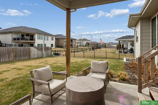 2513 N 186th Street, Elkhorn, NE 68022