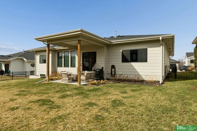 2513 N 186th Street, Elkhorn, NE 68022
