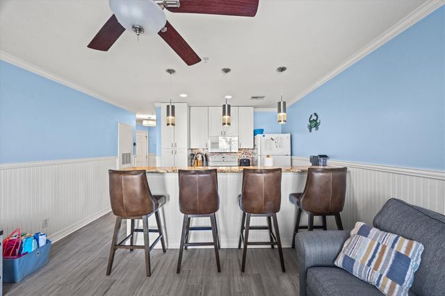 9520 Seawall Blvd 338, Galveston, TX 77554