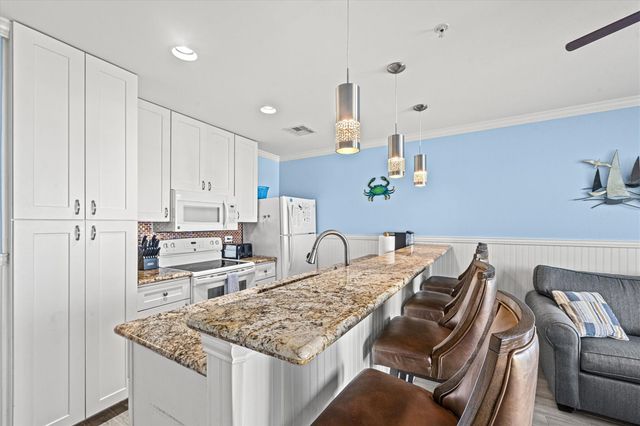 9520 Seawall Blvd 338, Galveston, TX 77554