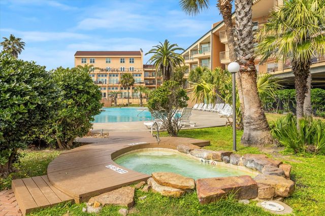 9520 Seawall Blvd 338, Galveston, TX 77554