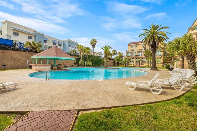9520 Seawall Blvd 338, Galveston, TX 77554