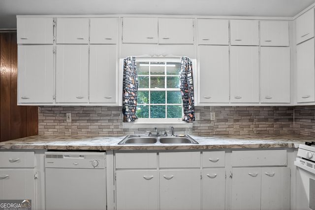 3279 Tulip Drive, Decatur, GA 30032