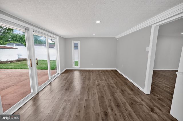 102 RAMBLE RD, Cherry Hill, NJ 08034