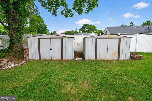 102 RAMBLE RD, Cherry Hill, NJ 08034