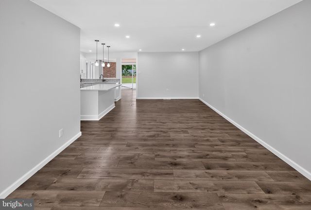 102 RAMBLE RD, Cherry Hill, NJ 08034