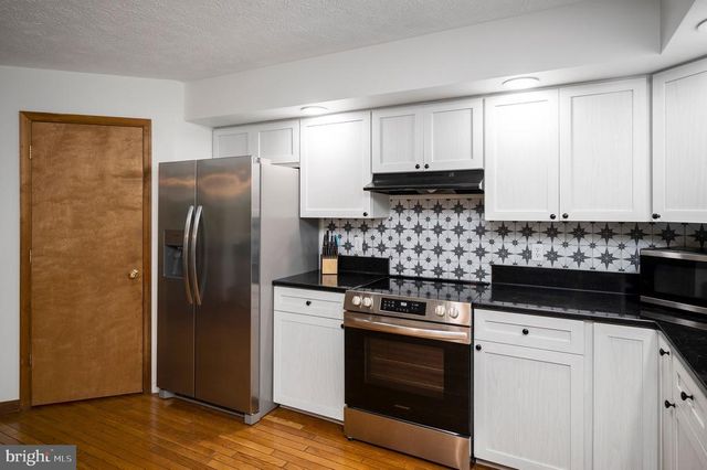 108 WINCHESTER LN, Locust Grove, VA 22508
