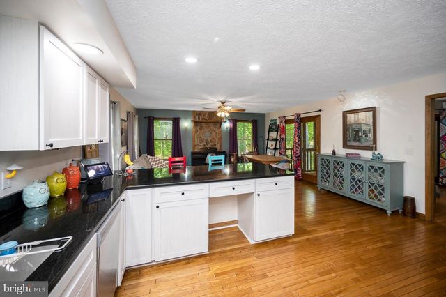 108 WINCHESTER LN, Locust Grove, VA 22508