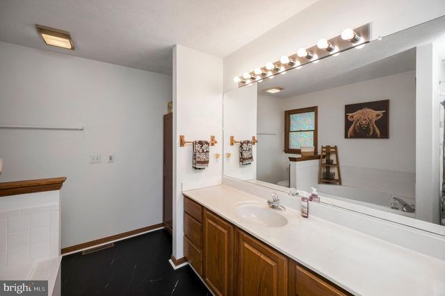 108 WINCHESTER LN, Locust Grove, VA 22508