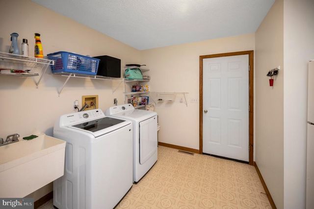 108 WINCHESTER LN, Locust Grove, VA 22508
