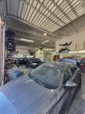 12459 SW 130th Street, Miami, FL 33186