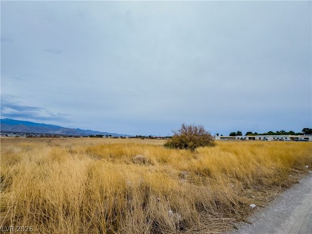 1701 South Pahrump Valley Boulevard 90, Pahrump, NV 89048