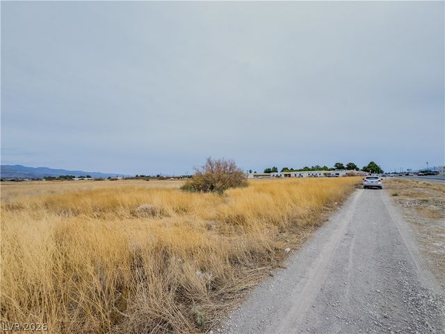 1701 South Pahrump Valley Boulevard 90, Pahrump, NV 89048