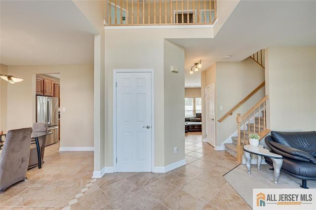 6 Aster Way, South Brunswick, NJ 08810