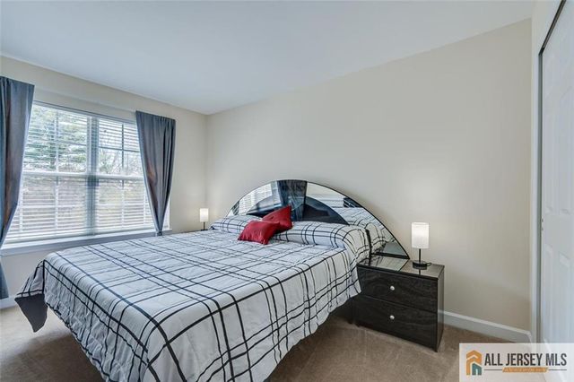 6 Aster Way, South Brunswick, NJ 08810