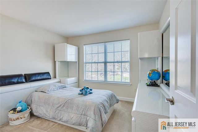 6 Aster Way, South Brunswick, NJ 08810