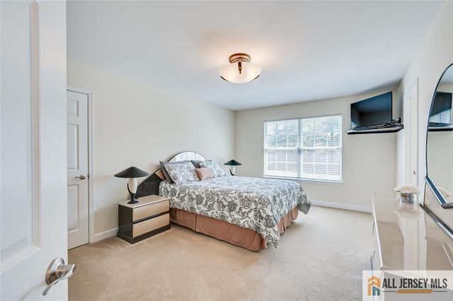 6 Aster Way, South Brunswick, NJ 08810