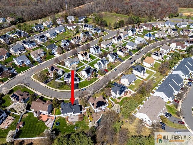 6 Aster Way, South Brunswick, NJ 08810