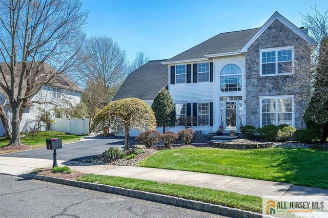 6 Aster Way, South Brunswick, NJ 08810