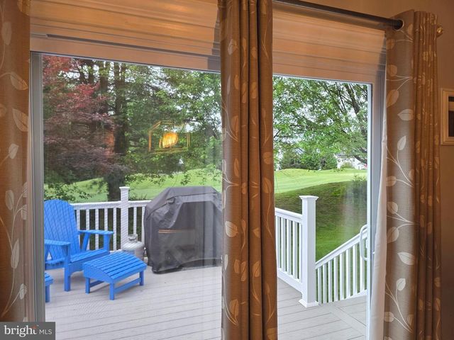 2441 KEMPER RD, Crofton, MD 21114