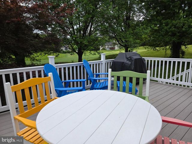2441 KEMPER RD, Crofton, MD 21114
