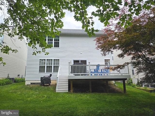 2441 KEMPER RD, Crofton, MD 21114