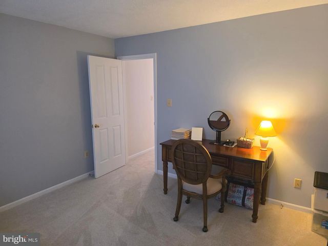 2441 KEMPER RD, Crofton, MD 21114