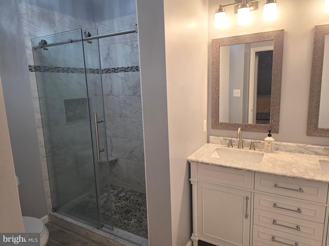 2441 KEMPER RD, Crofton, MD 21114