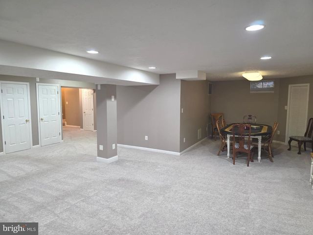 2441 KEMPER RD, Crofton, MD 21114