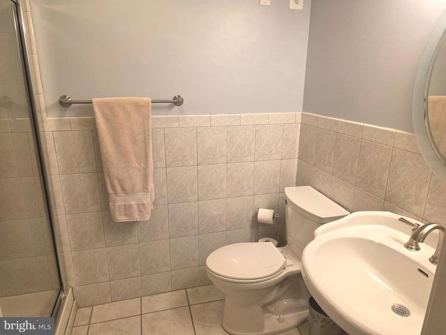 2441 KEMPER RD, Crofton, MD 21114
