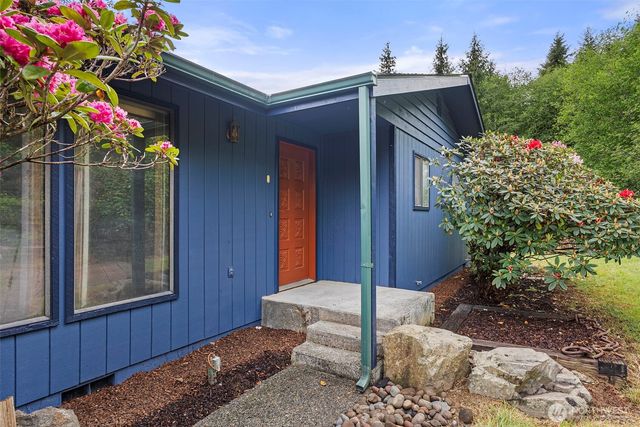 626 Ostman Road, Raymond, WA 98577