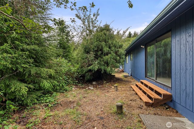626 Ostman Road, Raymond, WA 98577