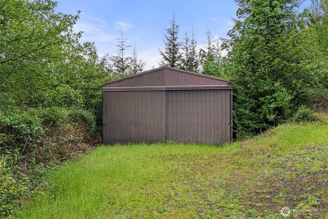 626 Ostman Road, Raymond, WA 98577