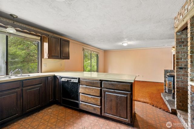 626 Ostman Road, Raymond, WA 98577