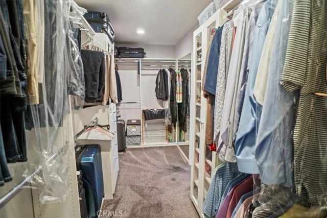 10419 Bloomfield Street, Toluca Lake, CA 91602