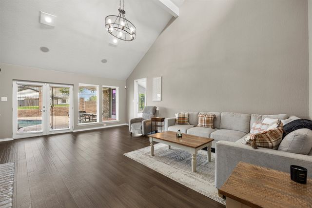 126 Shepherds Glen Road, Heath, TX 75032