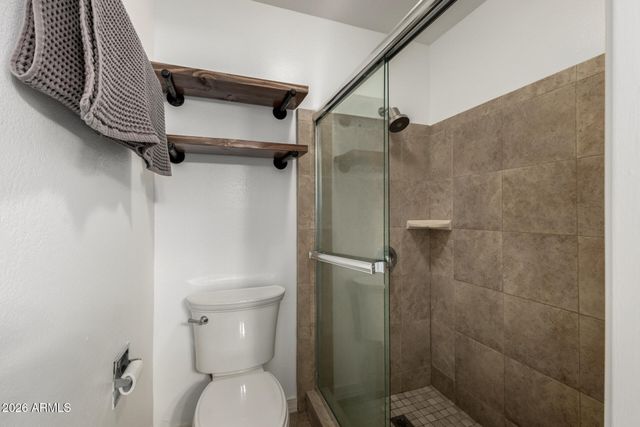 8201 W COUNTRY GABLES Drive, Peoria, AZ 85381