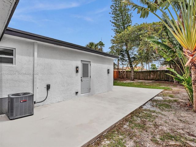107 Central Ave, Delray Beach, FL 33483