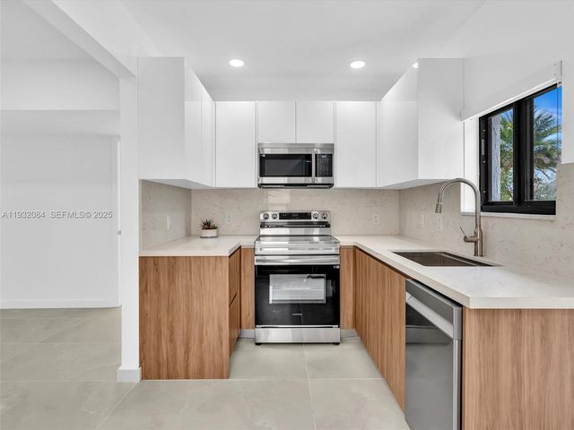 107 Central Ave, Delray Beach, FL 33483