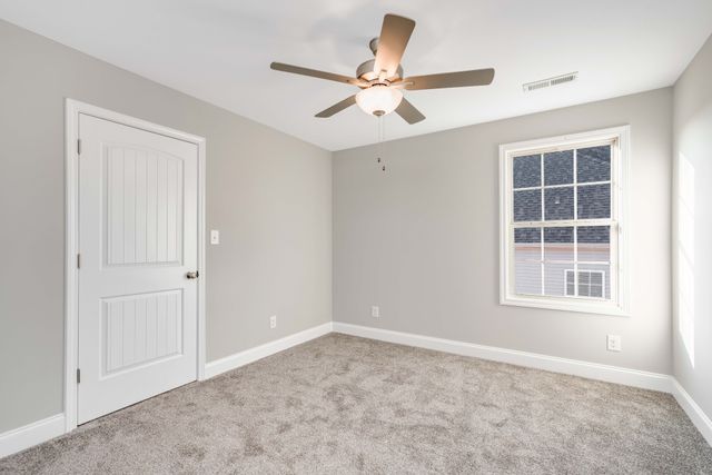 871 Shady Bluff Trail, Clarksville, TN 37043