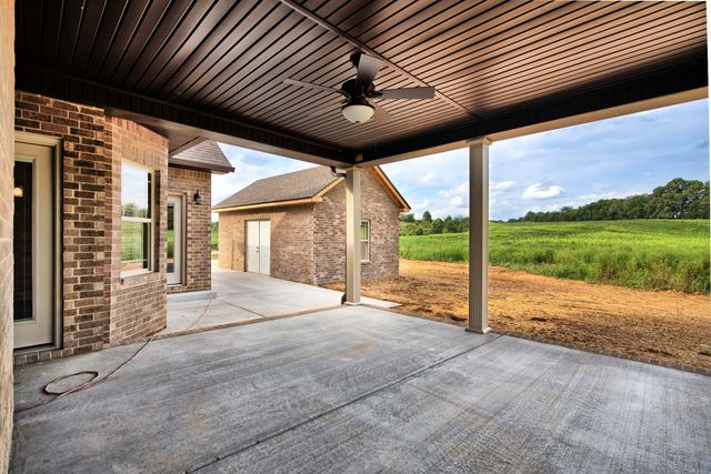 871 Shady Bluff Trail, Clarksville, TN 37043