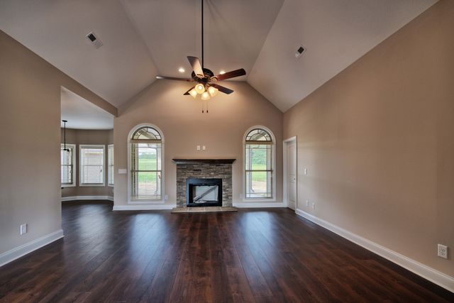 871 Shady Bluff Trail, Clarksville, TN 37043