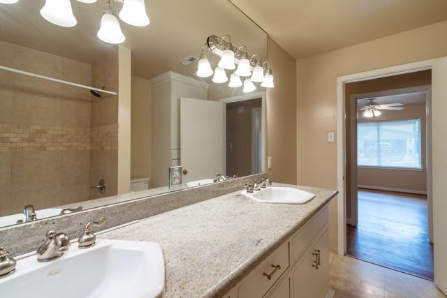 9718 Pine Lake Drive, Houston, TX 77055