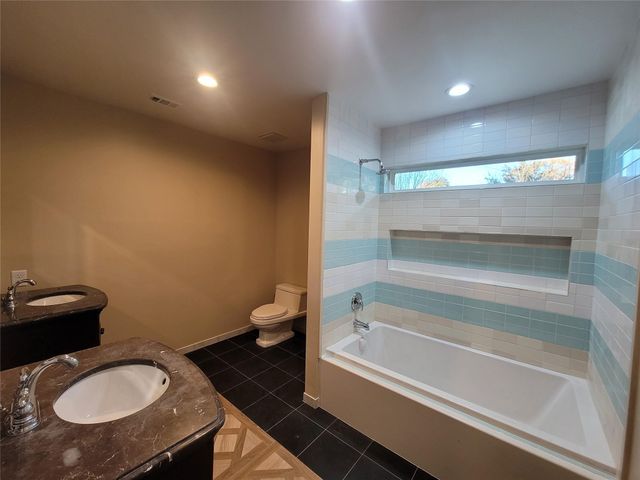 9718 Pine Lake Drive, Houston, TX 77055